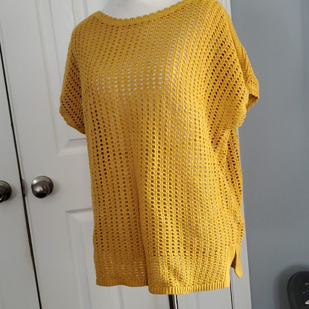 Old Navy Short Sleeve Summer Sweater